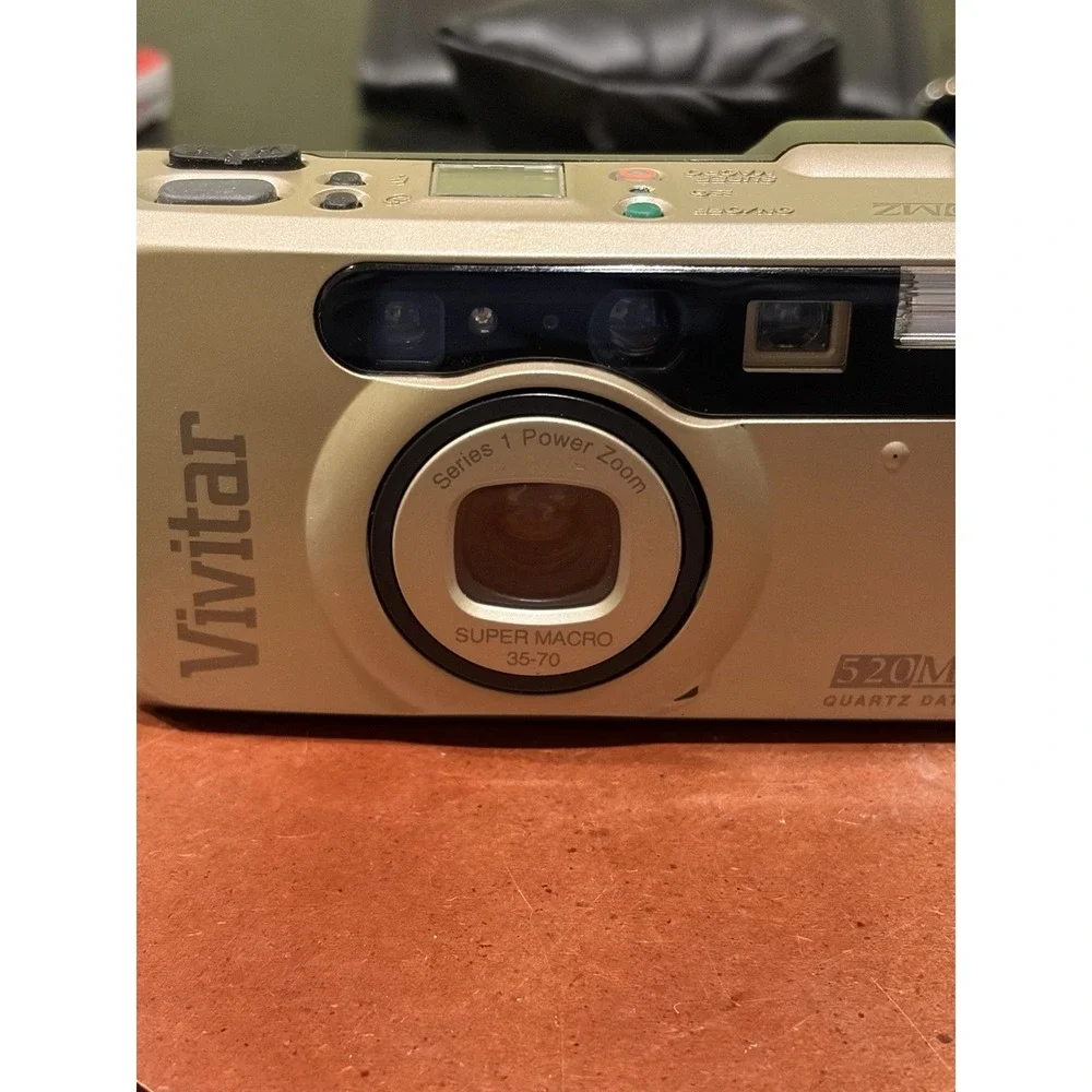 Vivitar 520MZ 35mm Auto Focus Point & Shoot Camera New Battery
